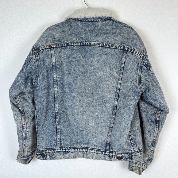 VTG Levis' Acid Wash Jean Sherpa Trucker Jacket - Picture 4 of 12